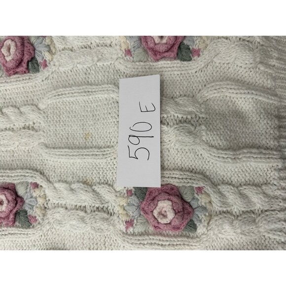 Vintage Shenanigans Floral Embroidered Cable Knit Sweater White Pink Sz Small - Picture 9 of 10